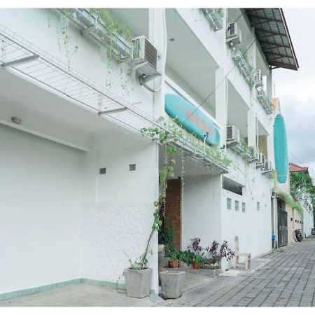 New Mandurah Homestay Canggu  Exterior photo